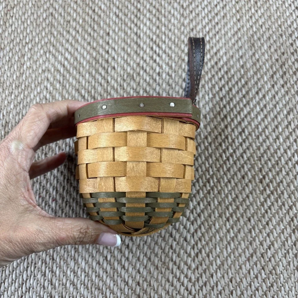 2002 Longaberger Little Elf Woven Basket With Green & Red Accents